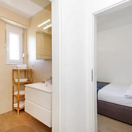 Laura Appartement Privlaka (Zadar)