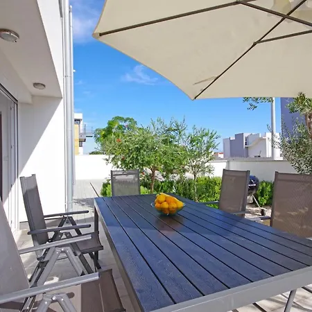 Laura Appartement *