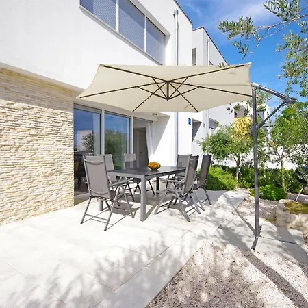 Laura Appartement *