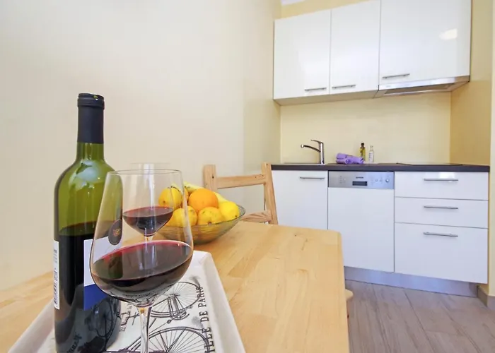 Laura * Привлака